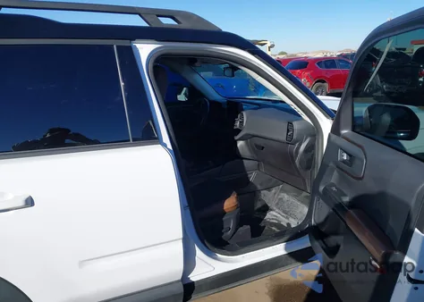 2023 Ford Bronco Sport Badlands z USA, uszkodzony, nr VIN 3FMCR9D93PRD42340